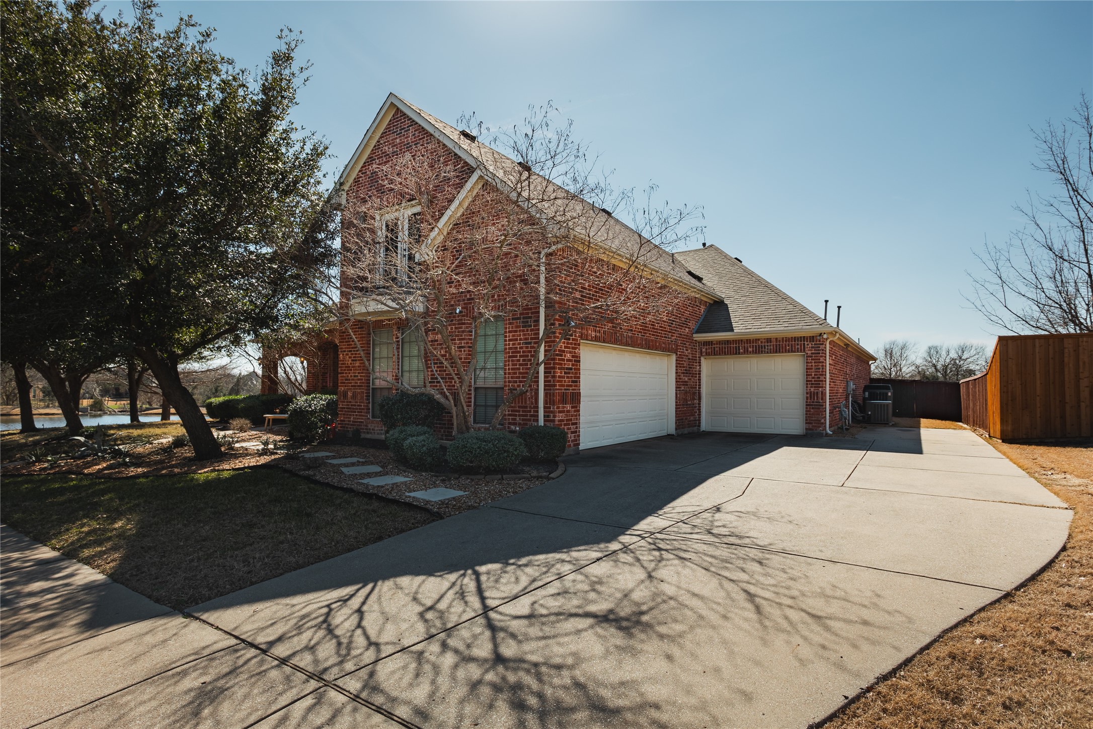 5620 Creek Crossing Lane