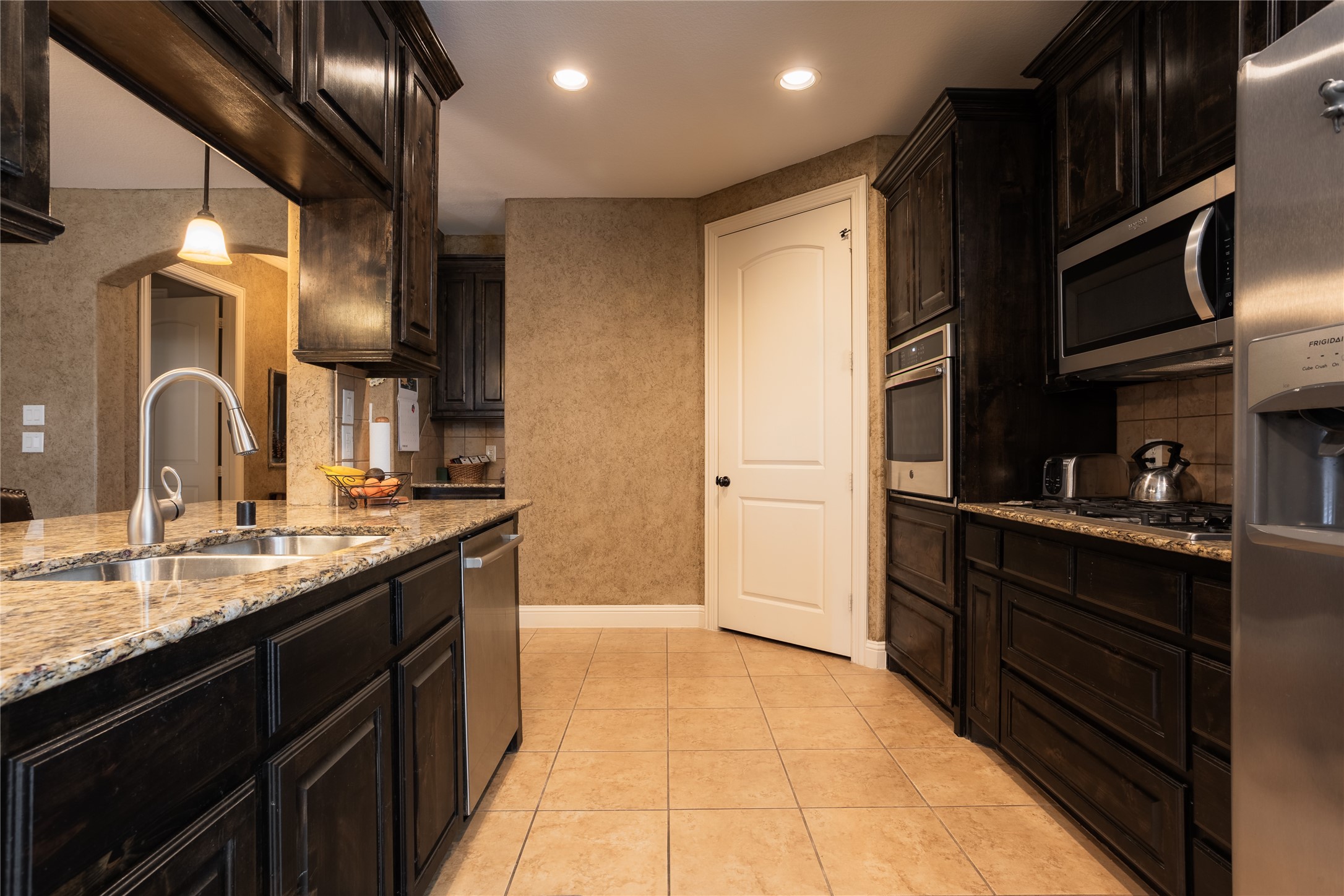 5620 Creek Crossing Lane