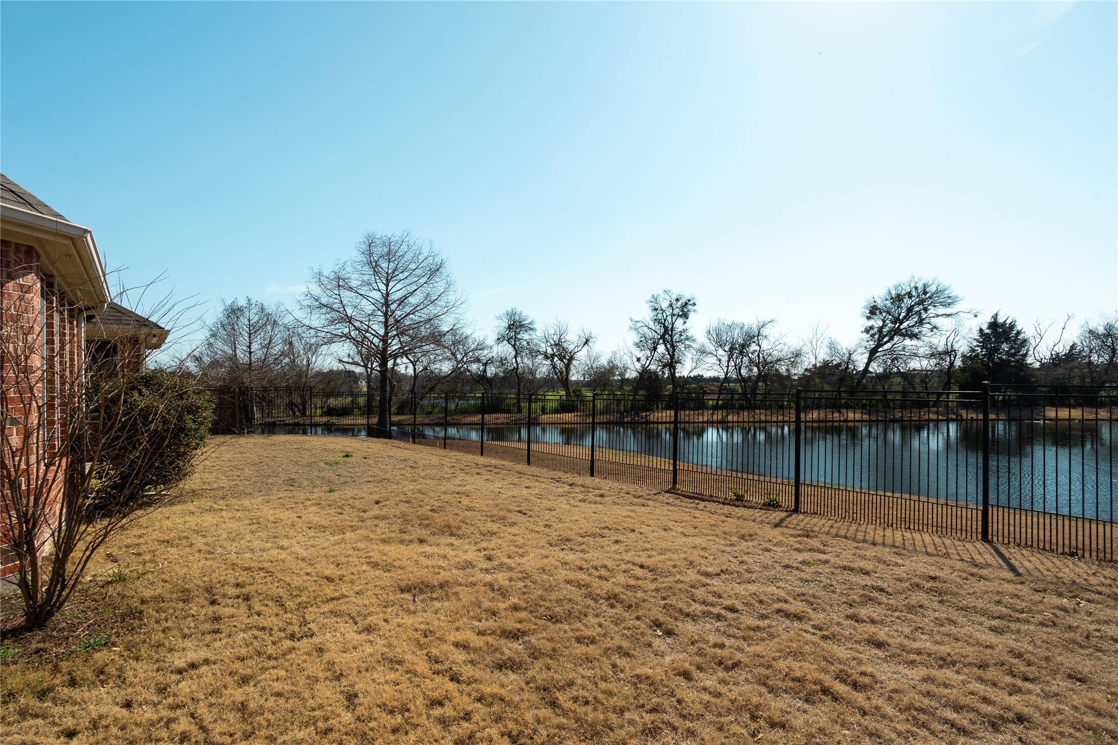 5620 Creek Crossing Lane