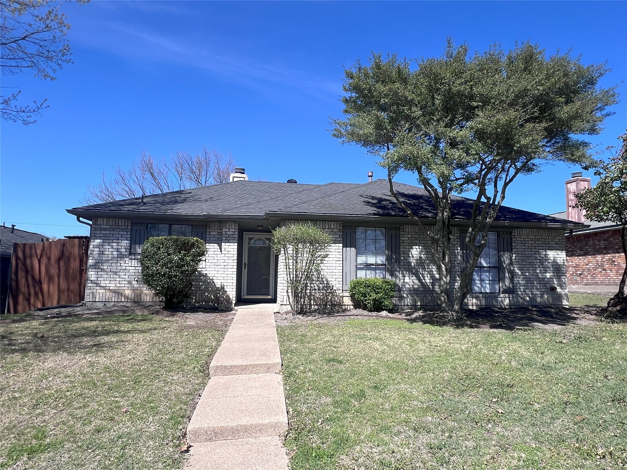 7809 Meadowlark Lane