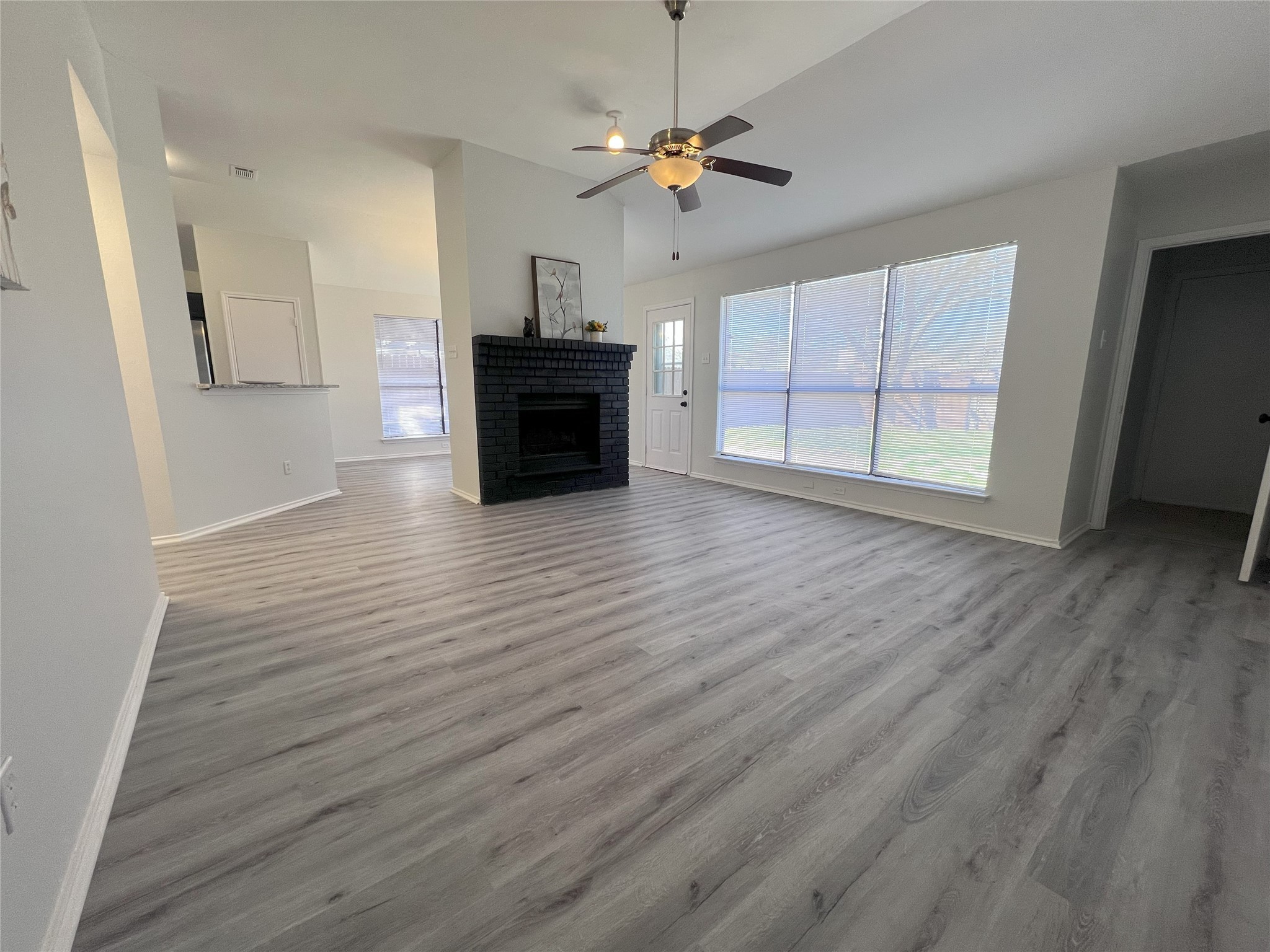 7809 Meadowlark Lane