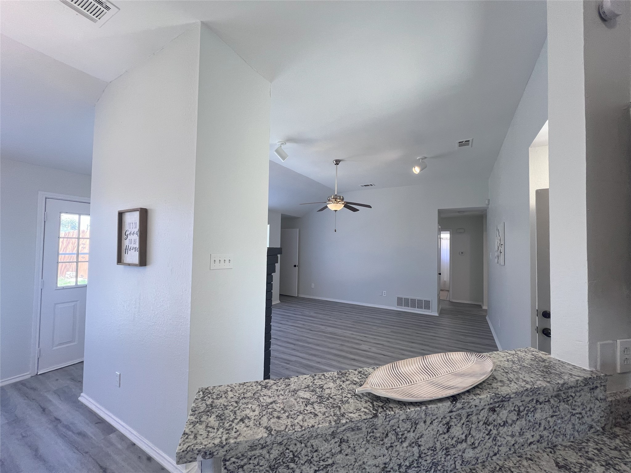 7809 Meadowlark Lane