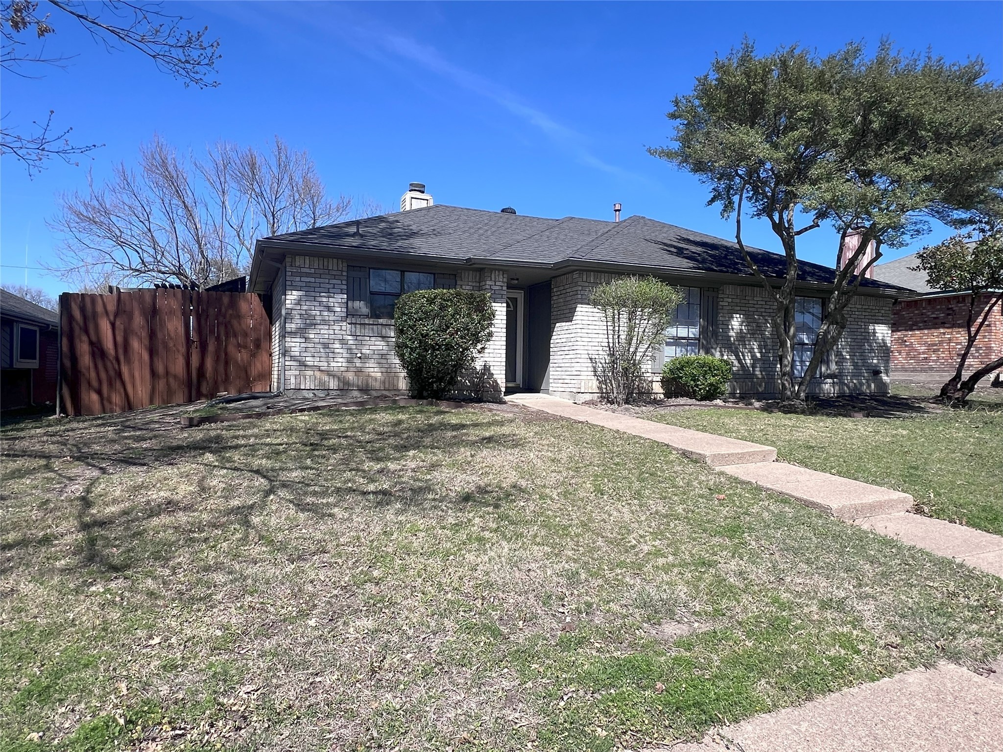 7809 Meadowlark Lane