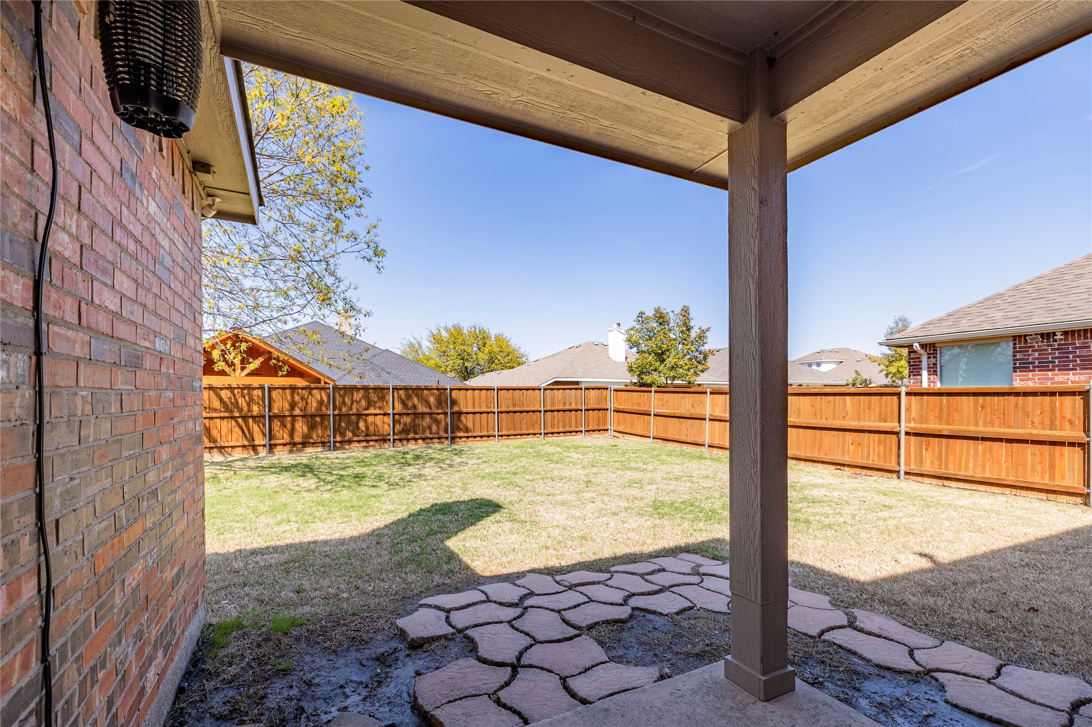 6203 Meadowcrest Lane