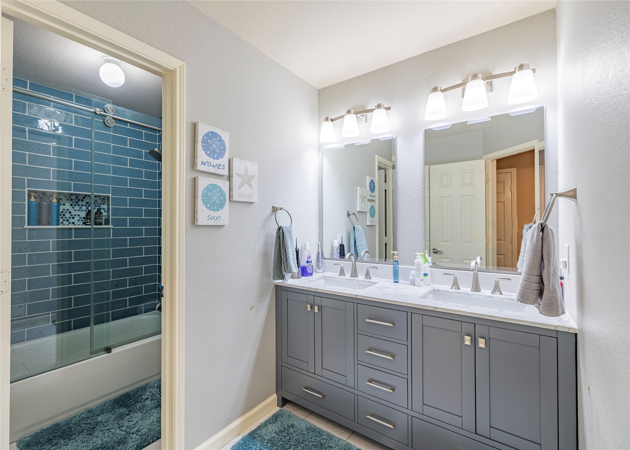 6203 Meadowcrest Lane