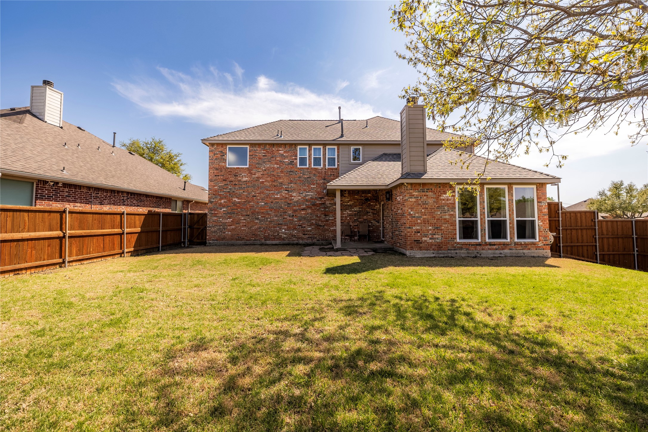 6203 Meadowcrest Lane