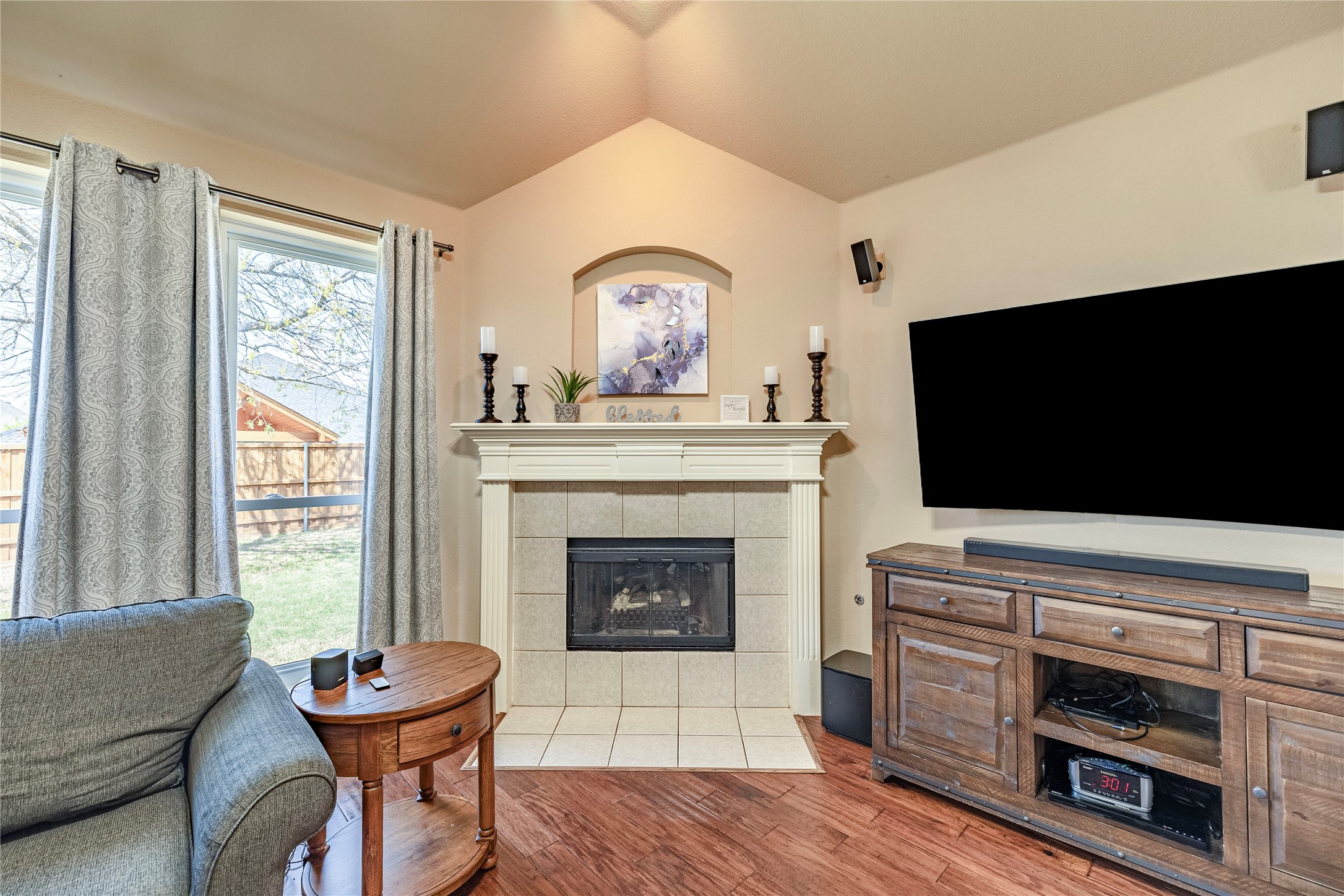 6203 Meadowcrest Lane