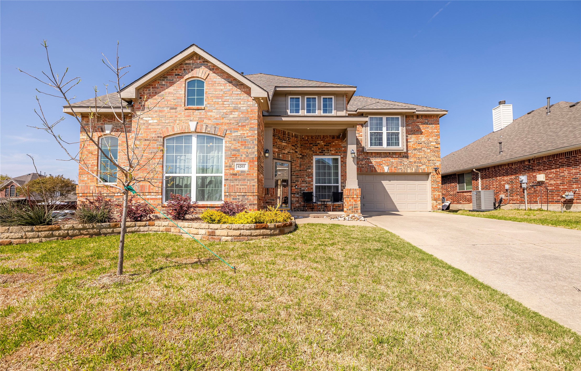 6203 Meadowcrest Lane