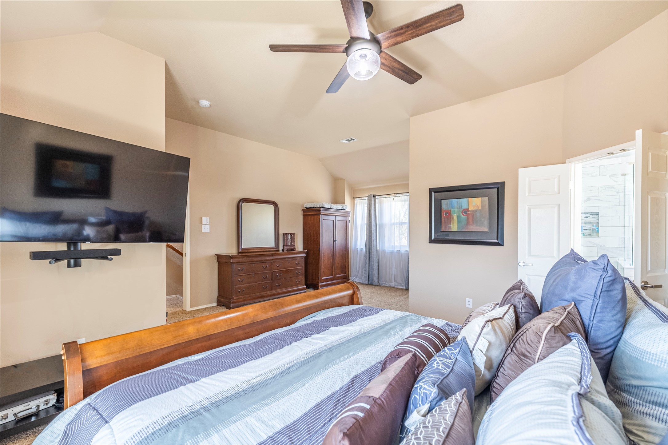 6203 Meadowcrest Lane