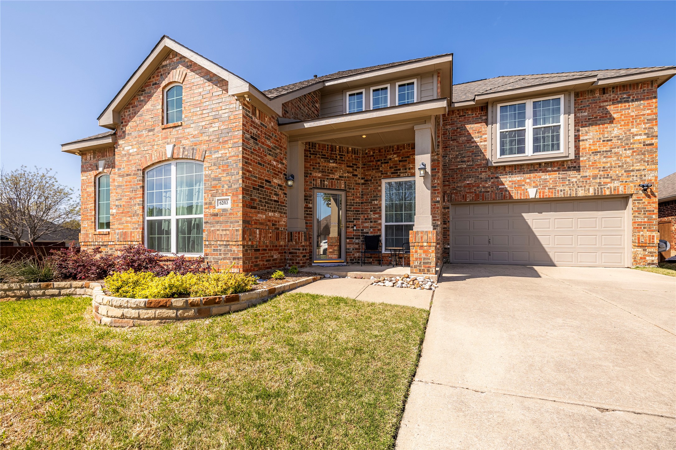 6203 Meadowcrest Lane