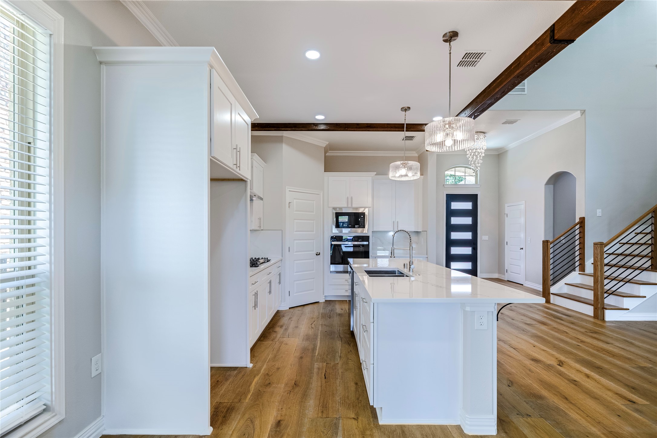 2902 Bluffview Drive