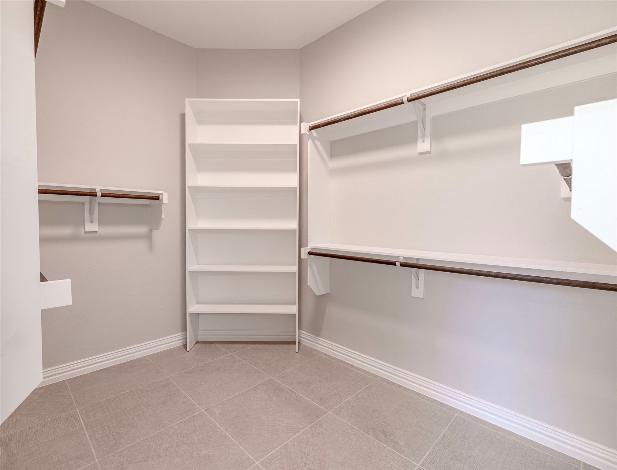 2902 Bluffview Drive