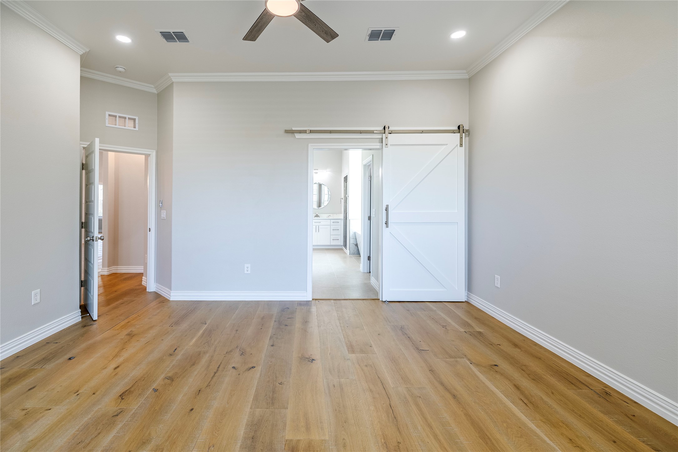 2902 Bluffview Drive