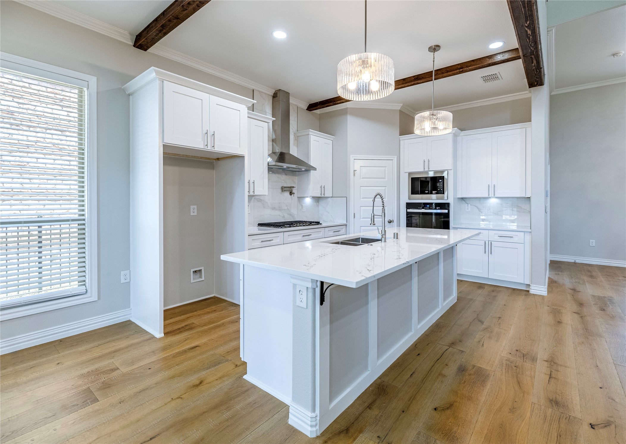 2902 Bluffview Drive