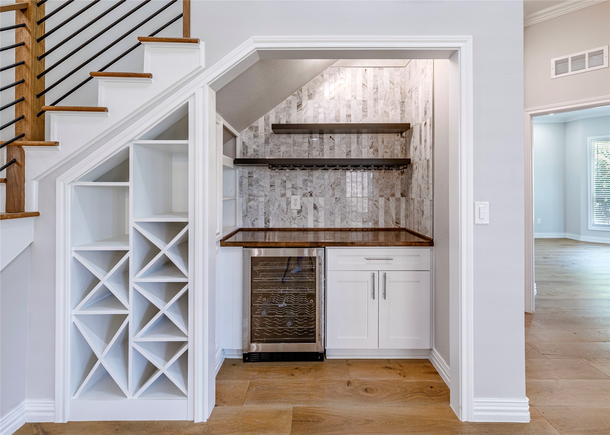 2902 Bluffview Drive