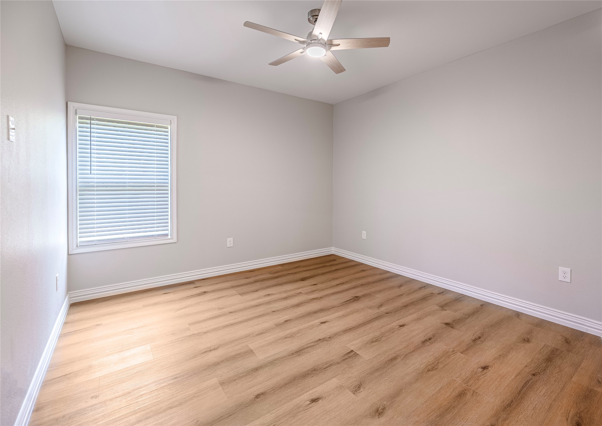 2902 Bluffview Drive