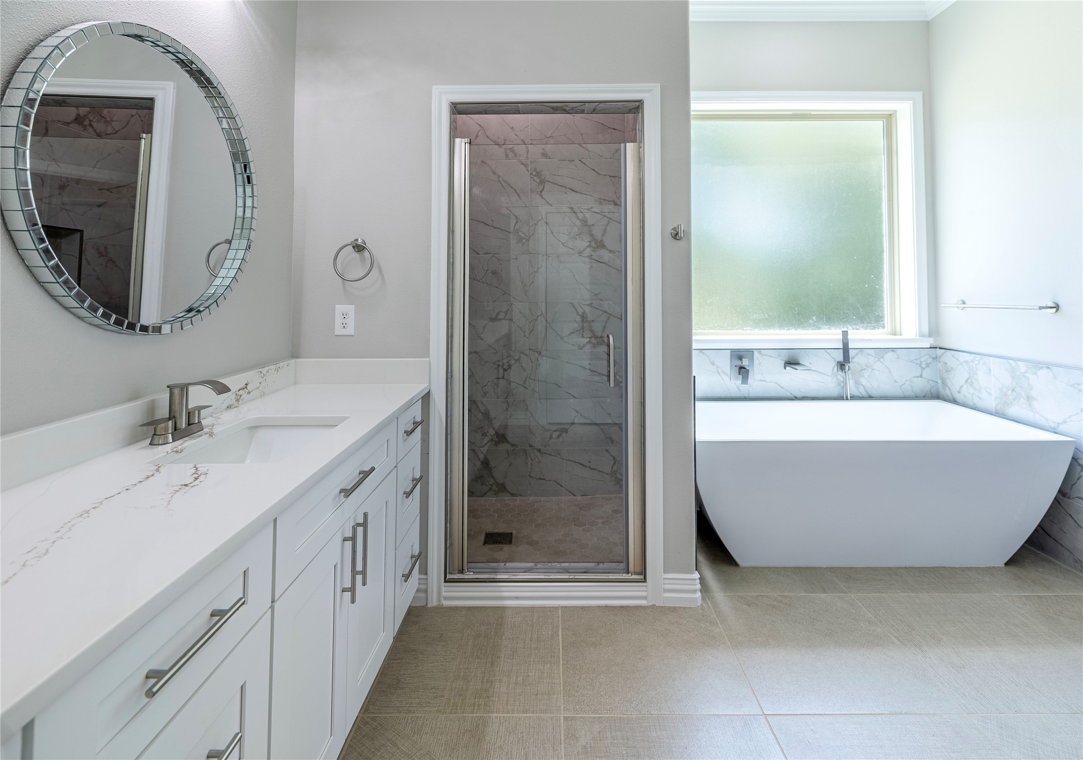 2902 Bluffview Drive