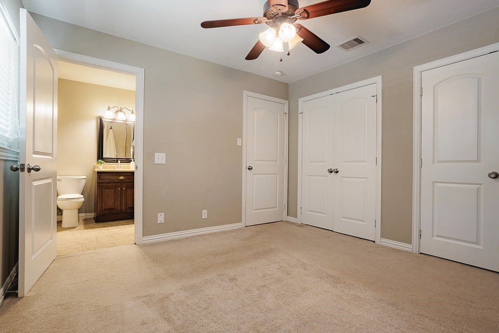 832 Greenhaven Drive