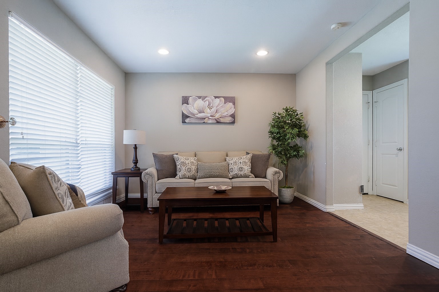 832 Greenhaven Drive