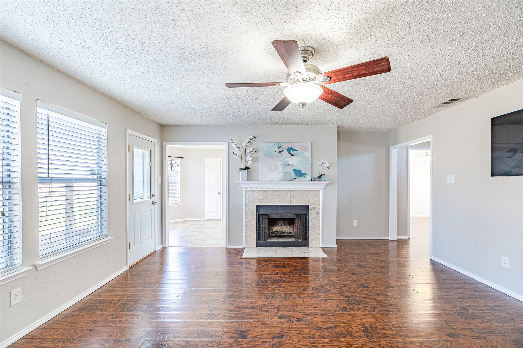 1805 Creek Crossing