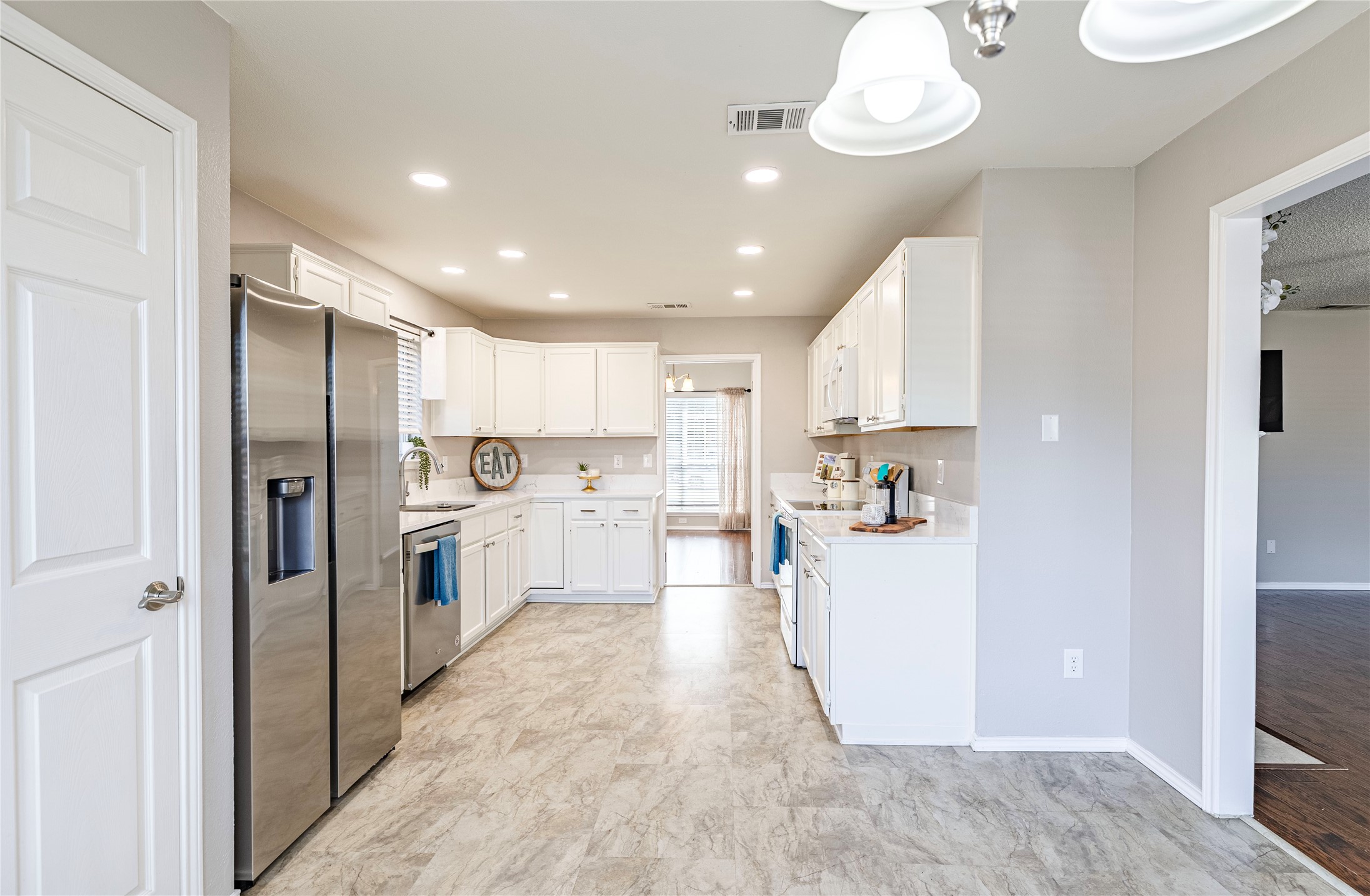 1805 Creek Crossing