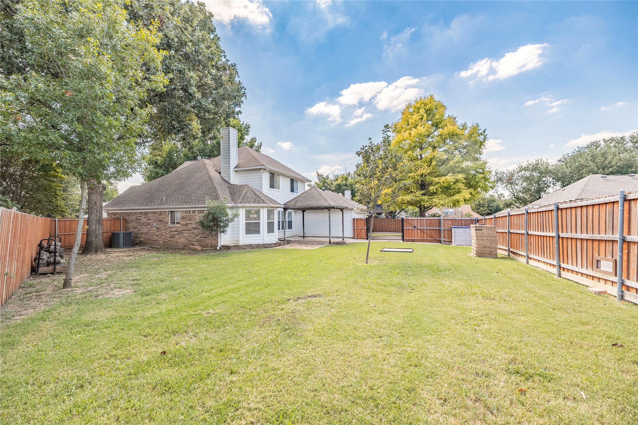 1805 Creek Crossing