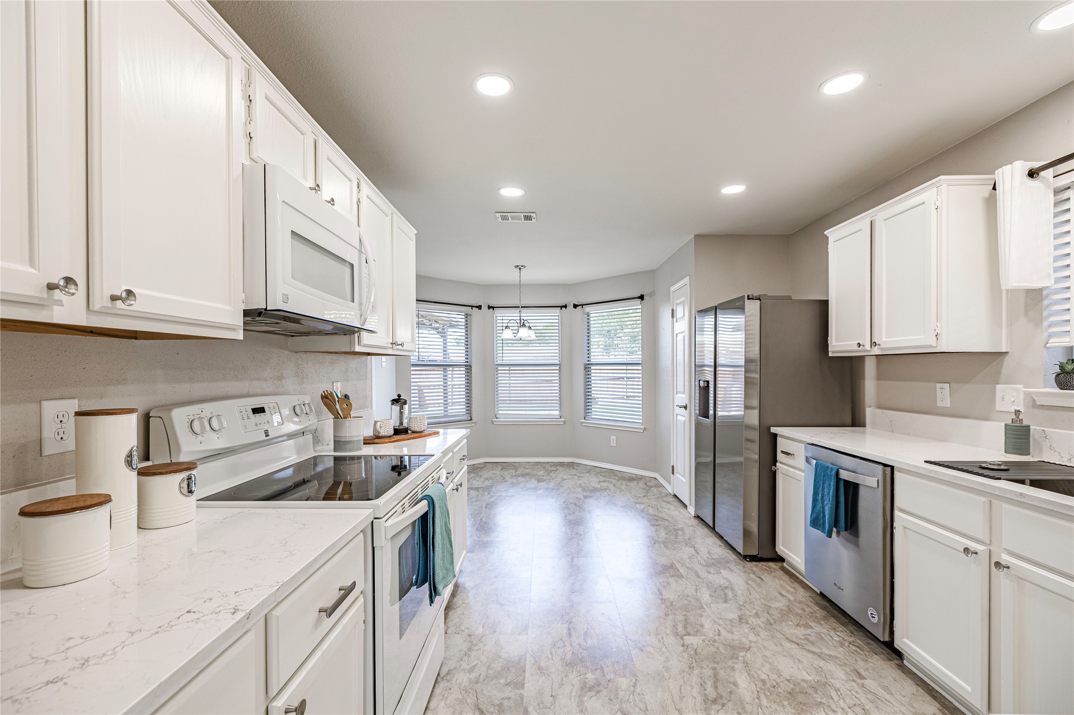 1805 Creek Crossing