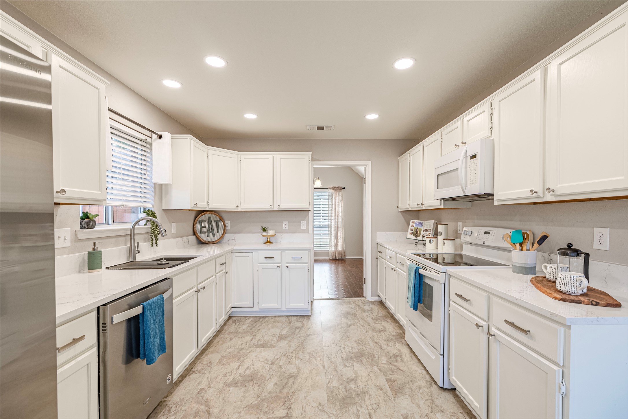 1805 Creek Crossing