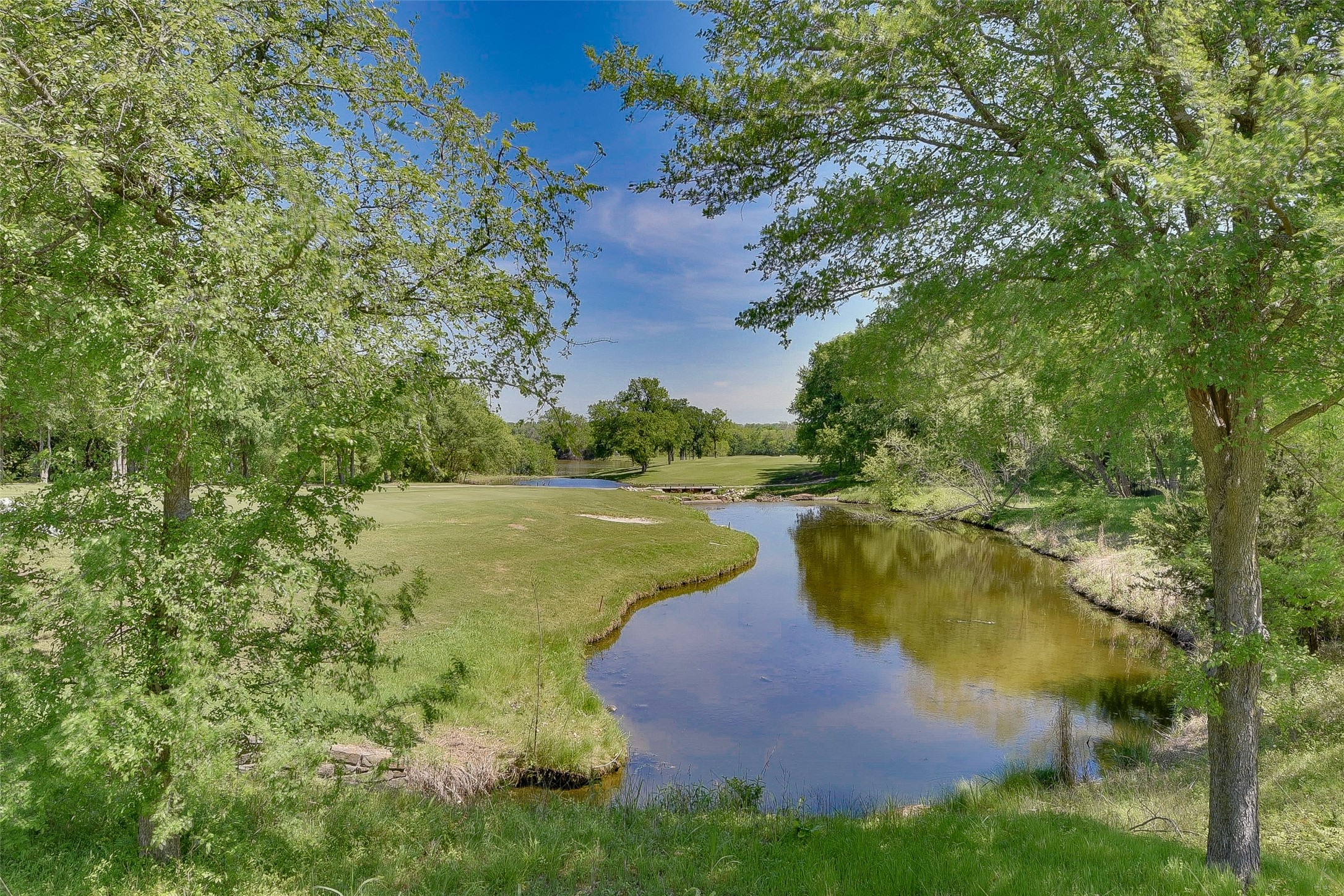 6115 Crestridge Lane