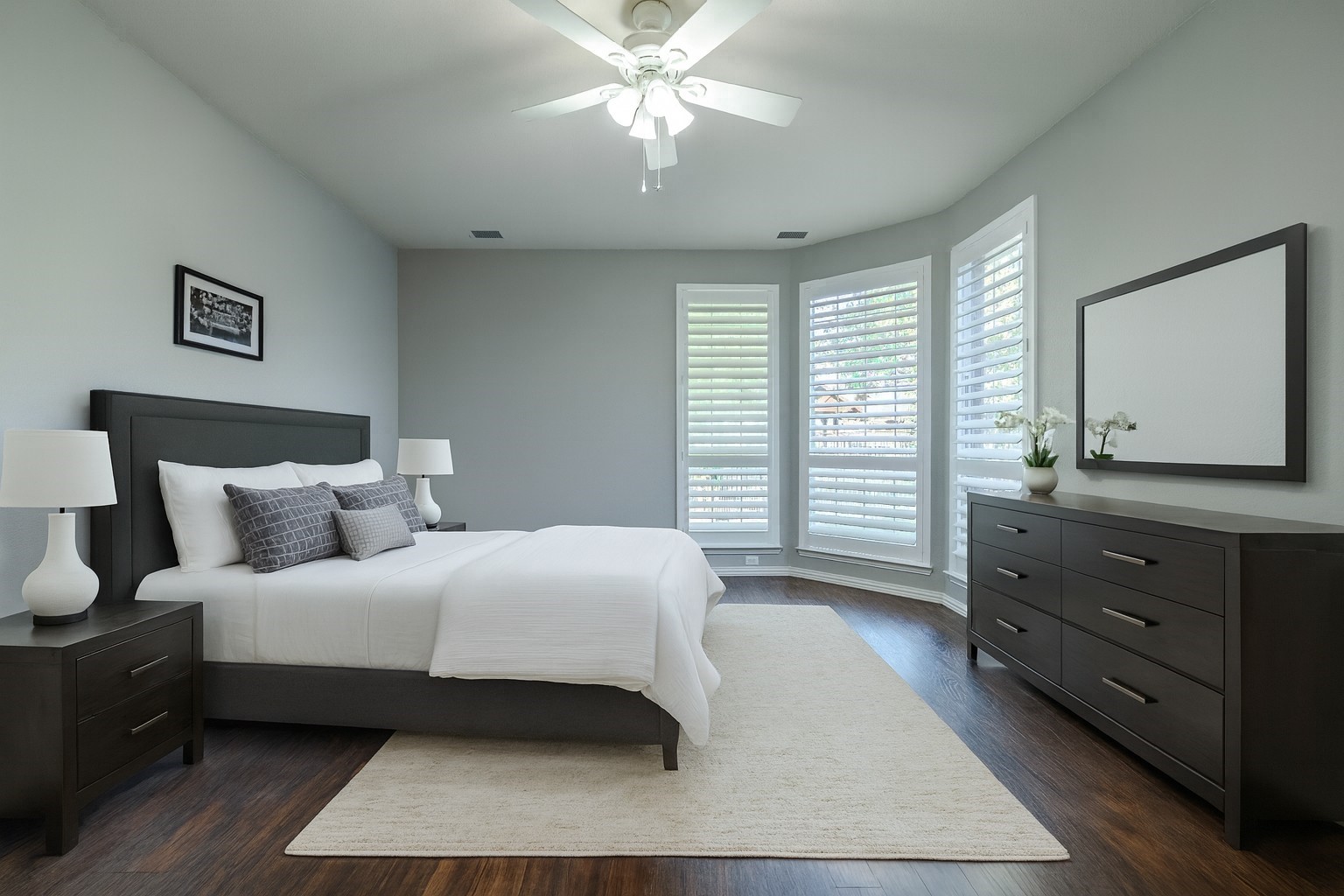 6115 Crestridge Lane