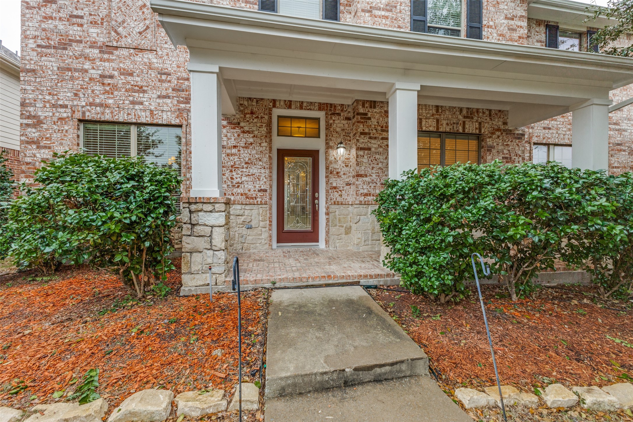 4414 Meadowview Lane