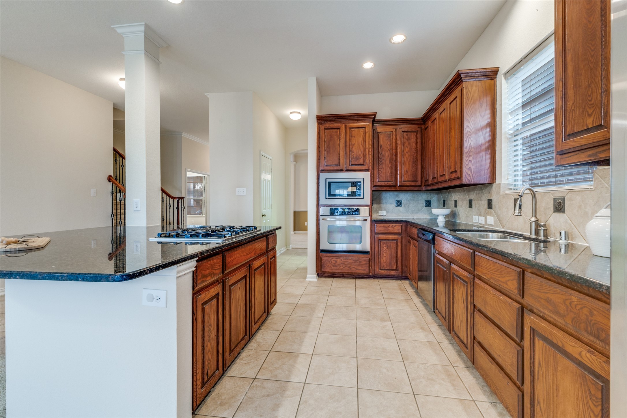 4414 Meadowview Lane