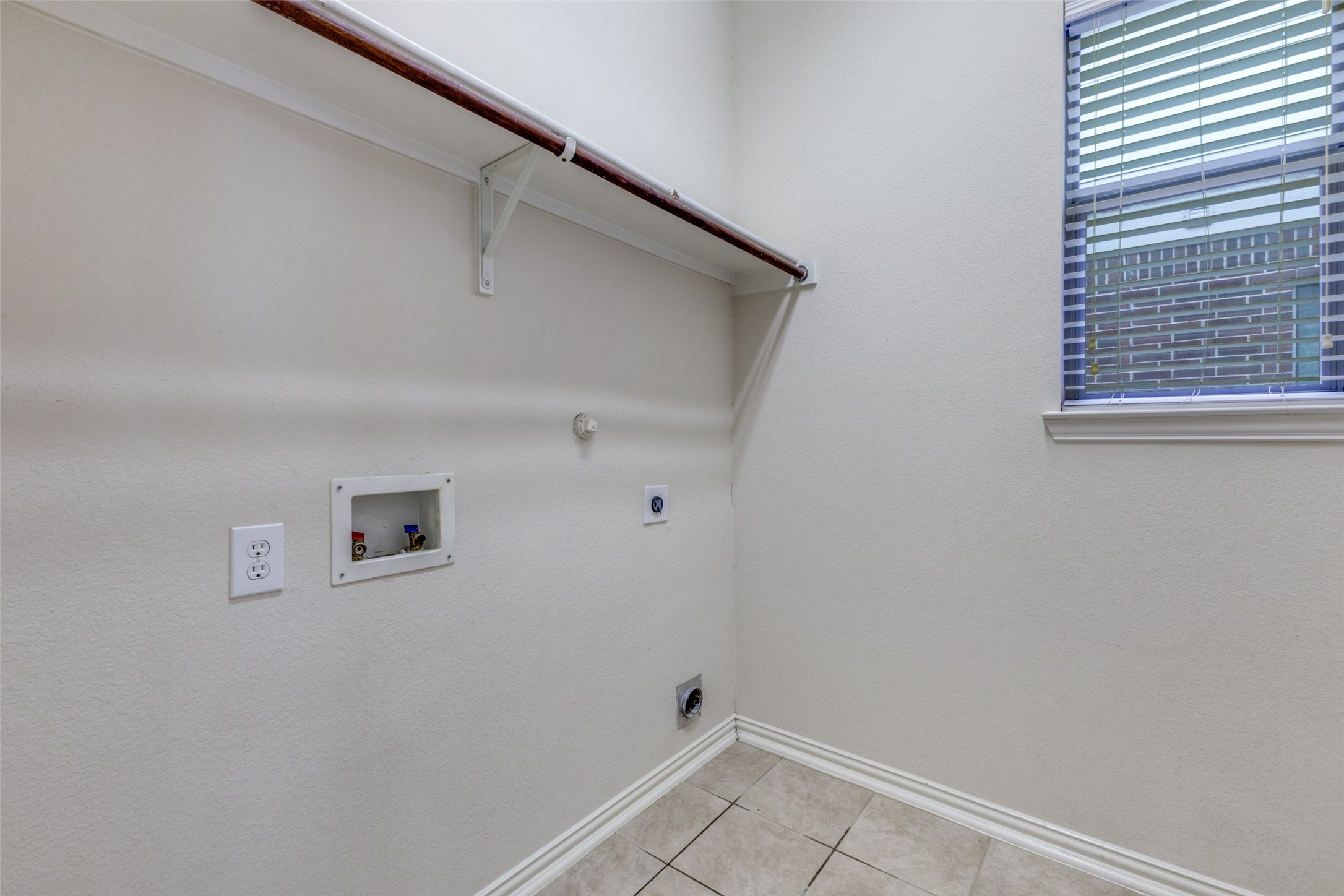 4414 Meadowview Lane