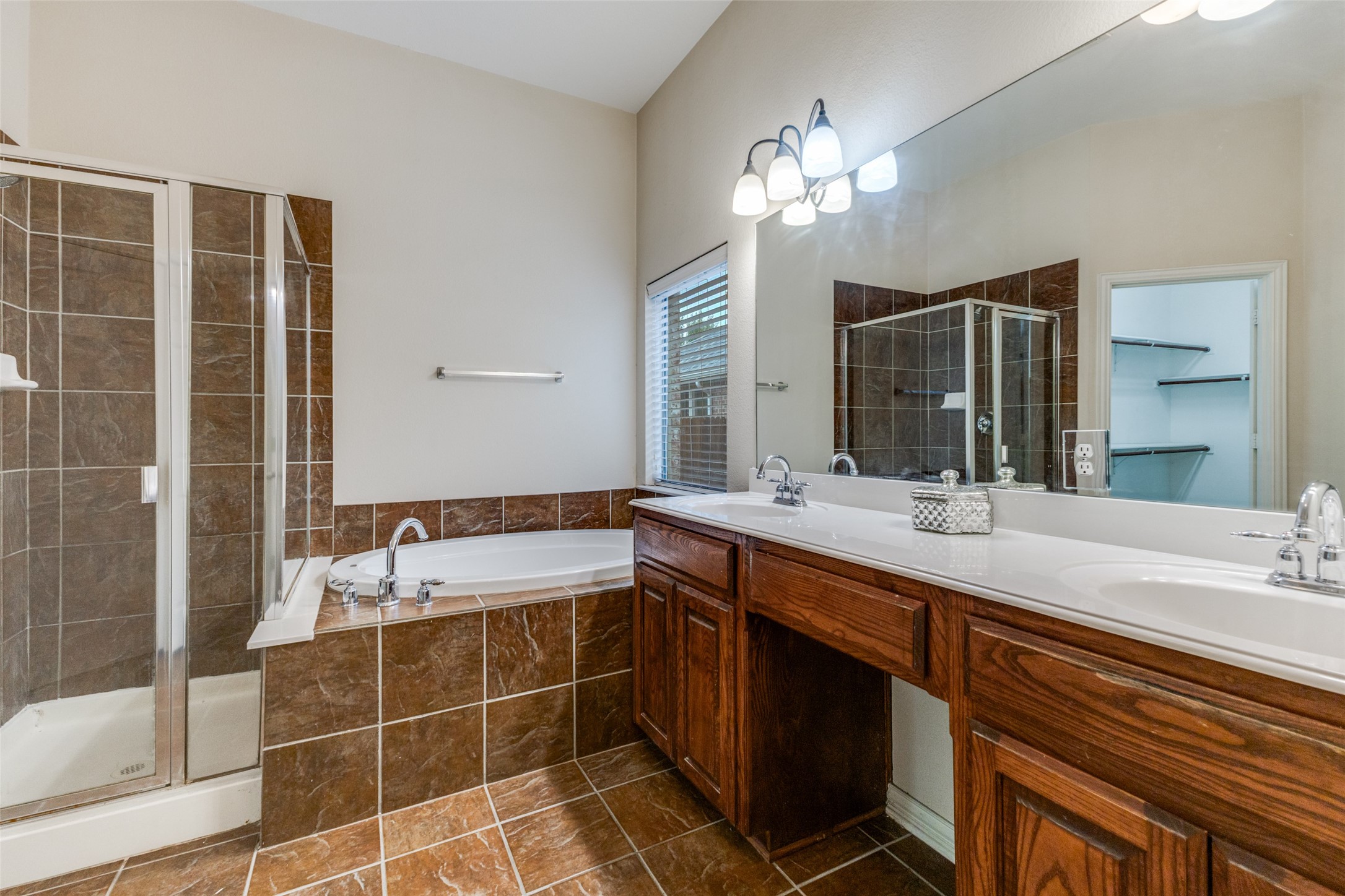 4414 Meadowview Lane