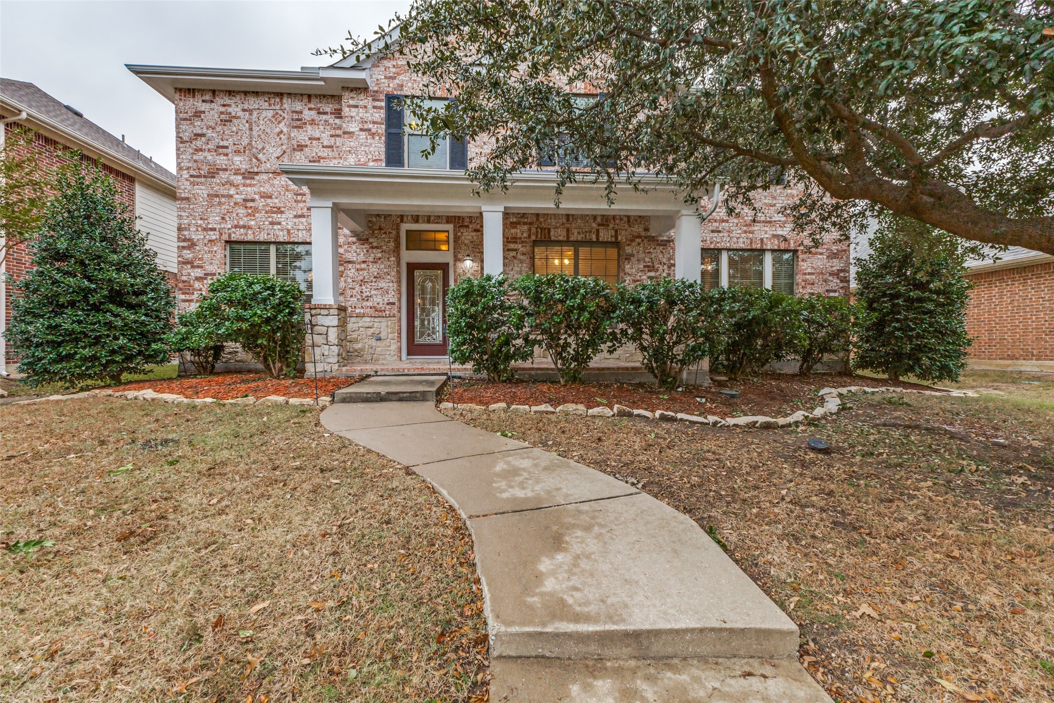 4414 Meadowview Lane