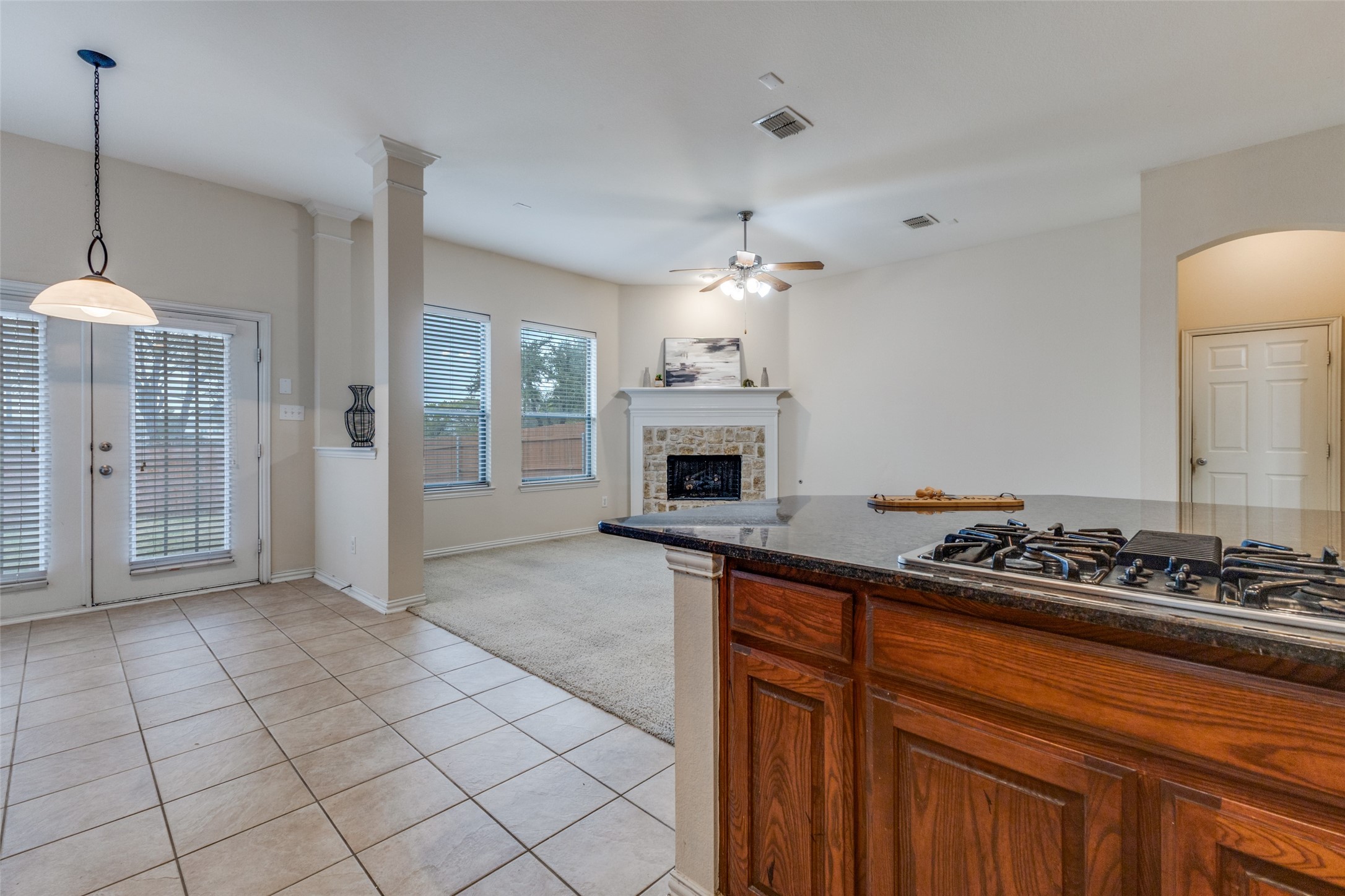 4414 Meadowview Lane