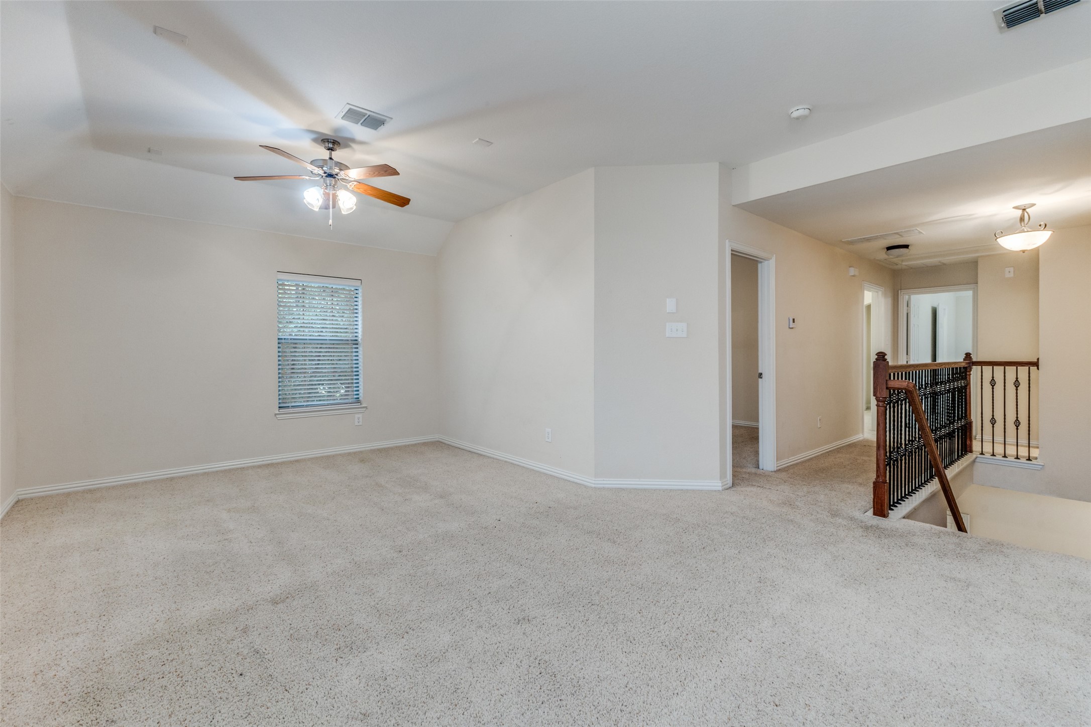 4414 Meadowview Lane