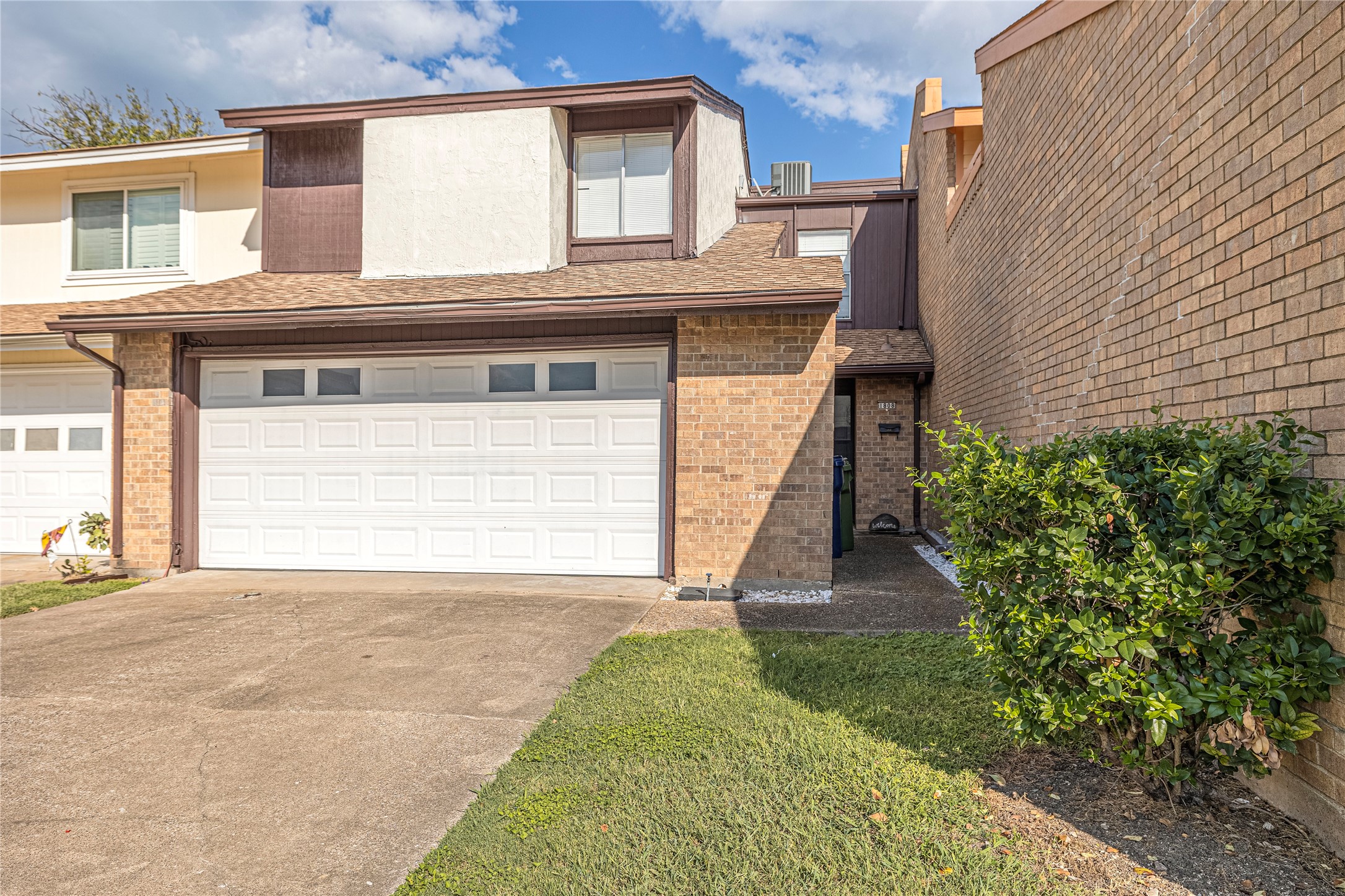 1808 Greenspring Circle