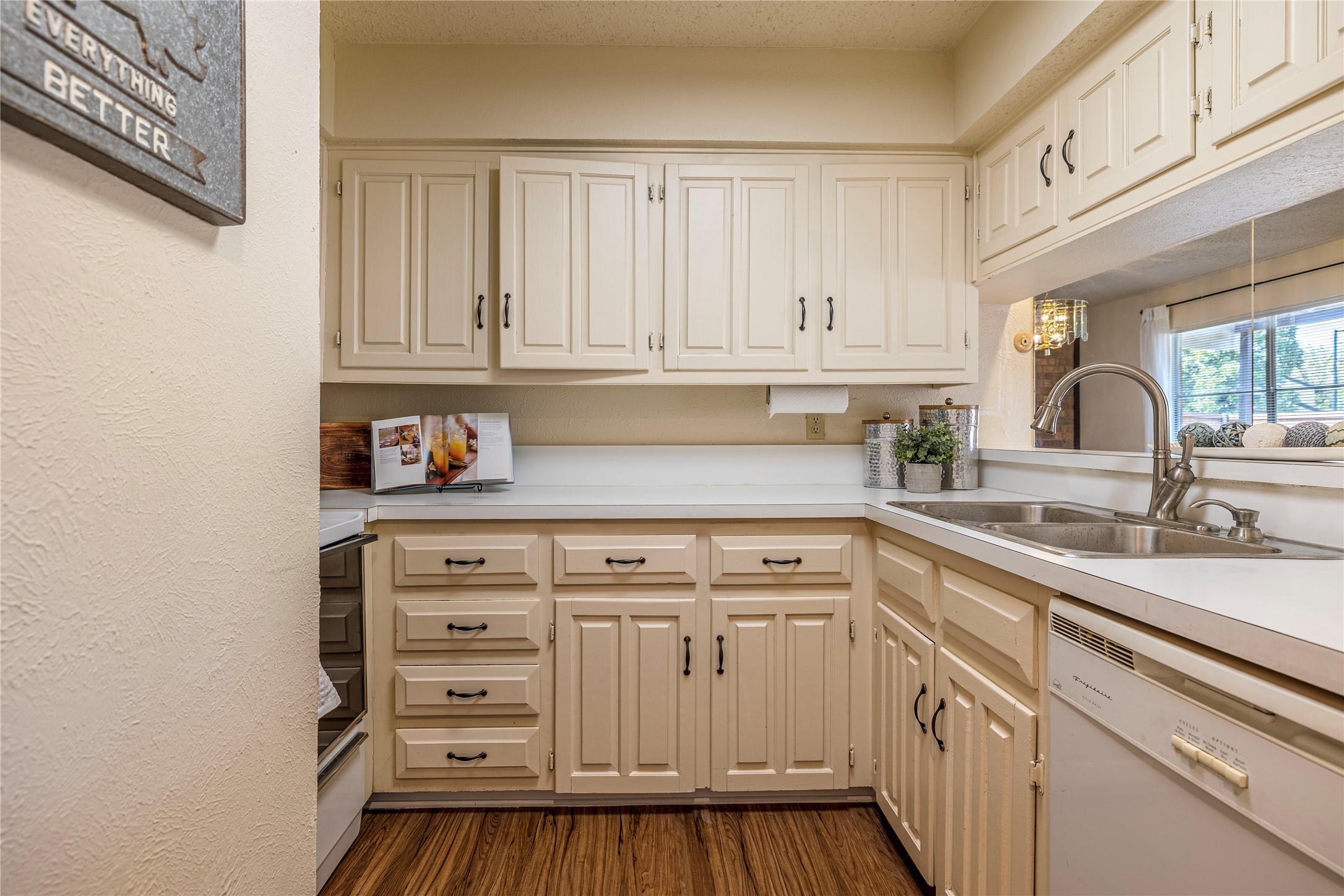 1808 Greenspring Circle