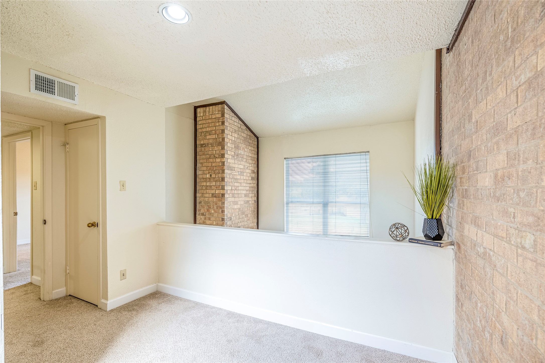 1808 Greenspring Circle