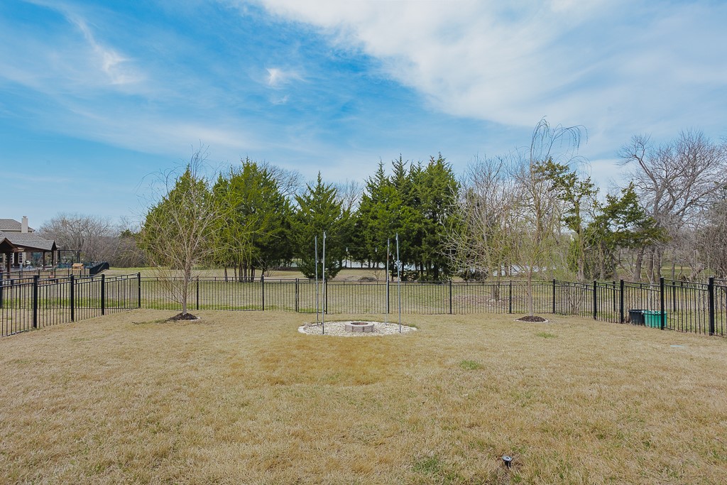 320 Hogue Lane
