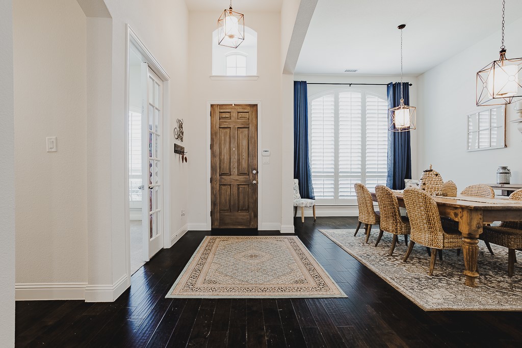 7610 Graystone Drive