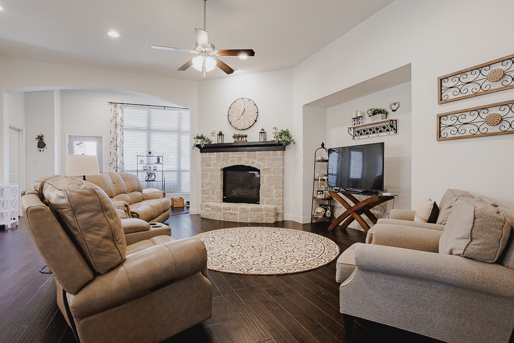 7610 Graystone Drive