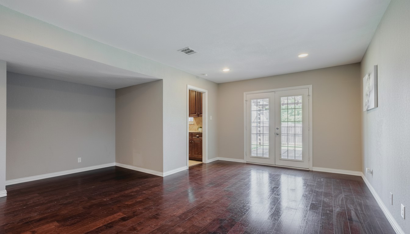 832 Greenhaven Drive