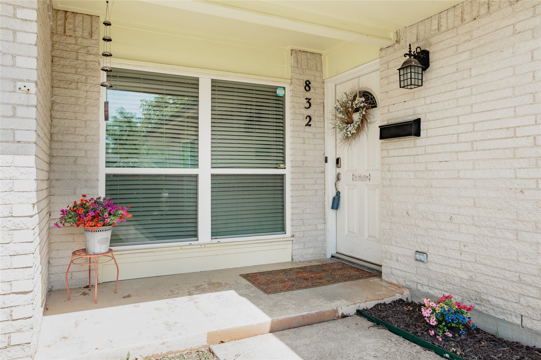 832 Greenhaven Drive