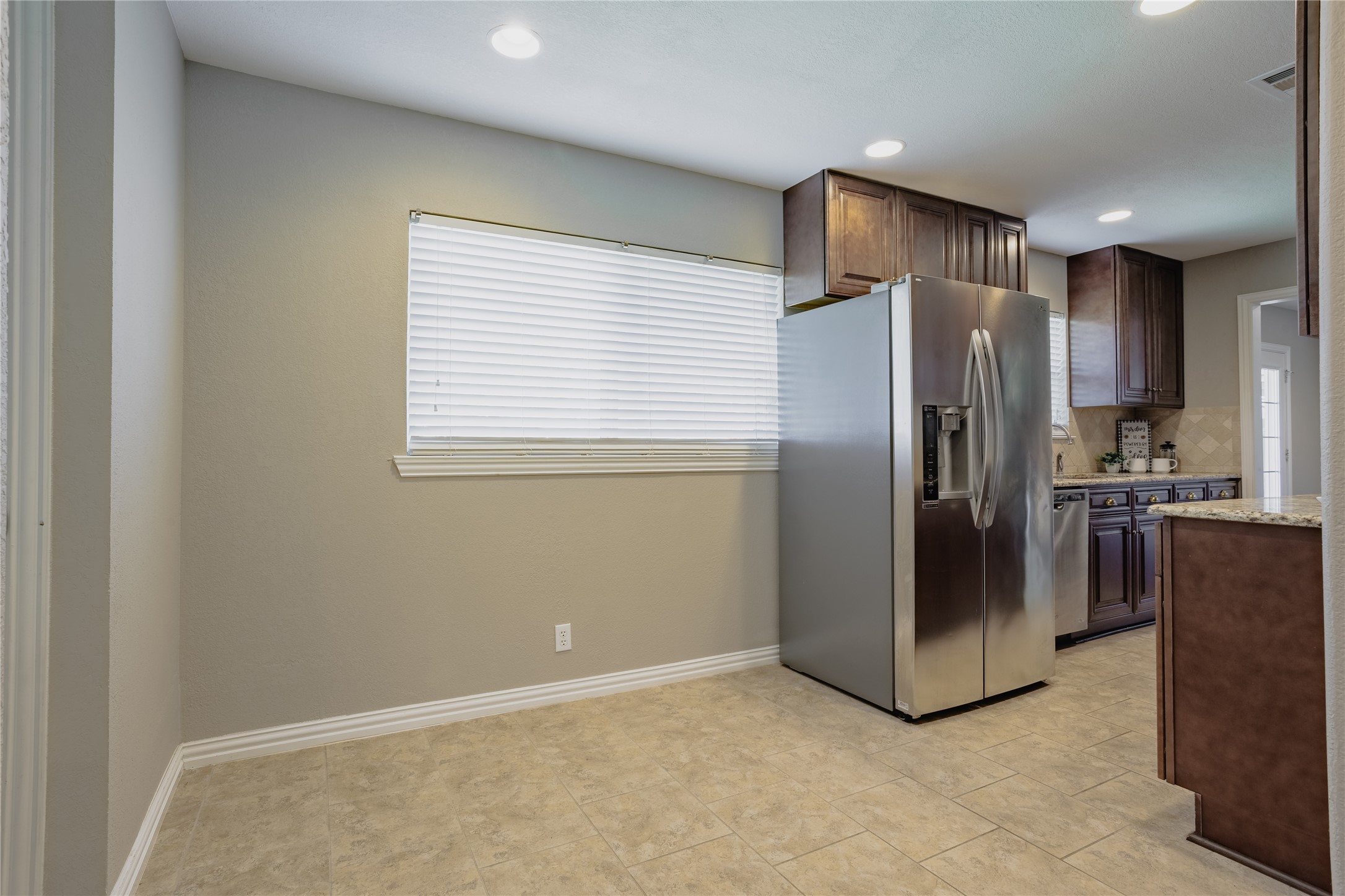 832 Greenhaven Drive