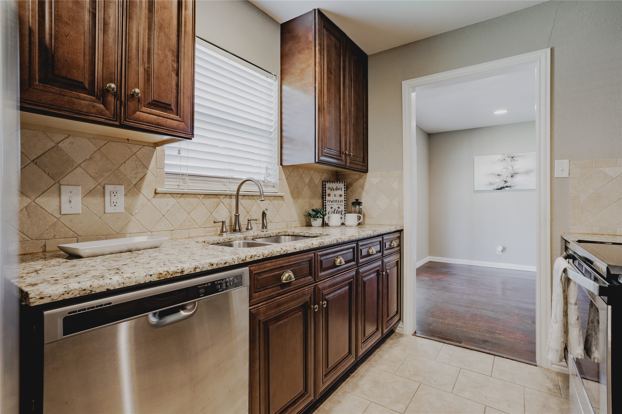 832 Greenhaven Drive