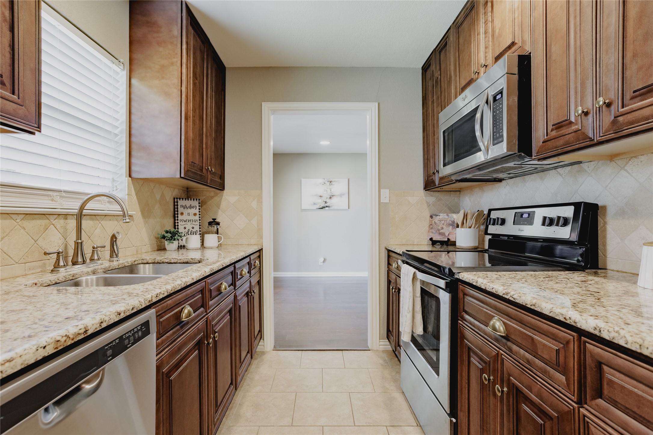 832 Greenhaven Drive