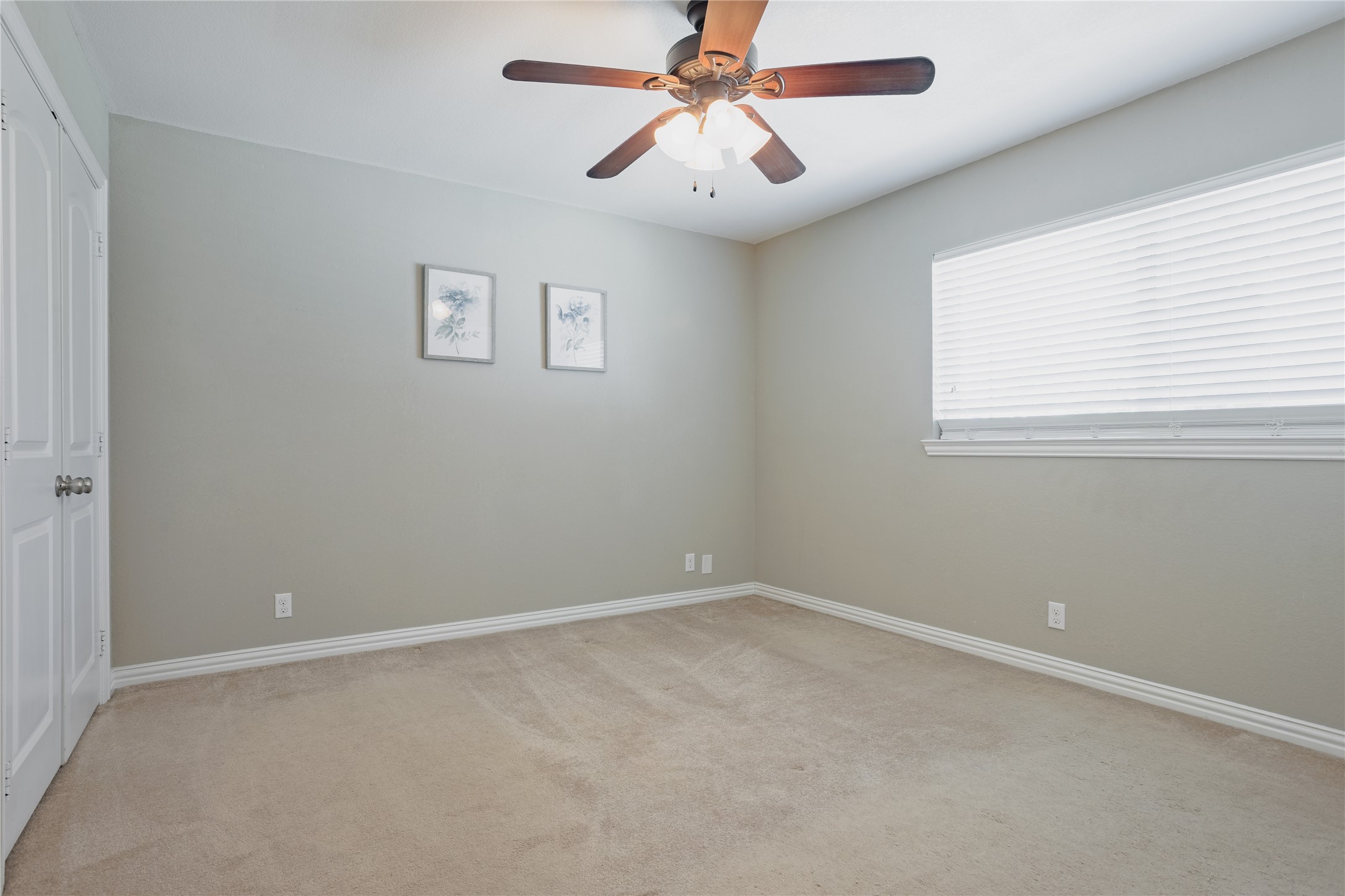 832 Greenhaven Drive