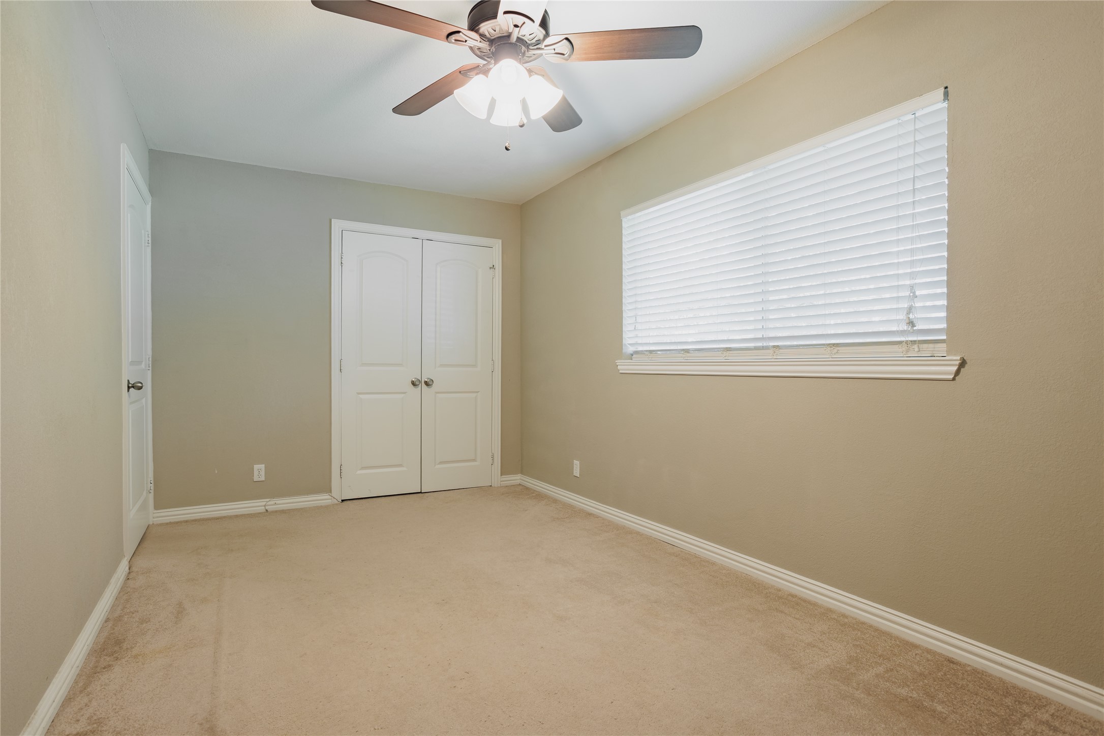 832 Greenhaven Drive